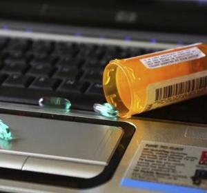 Le LEEM dénonce la vente de médicaments contrefaits sur le net